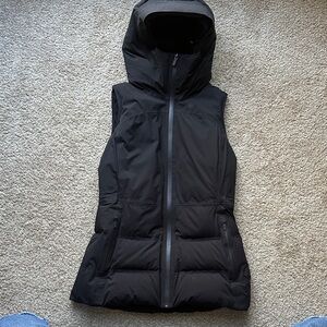 lululemon athletica Sleet to Street Puffer Vest 6
